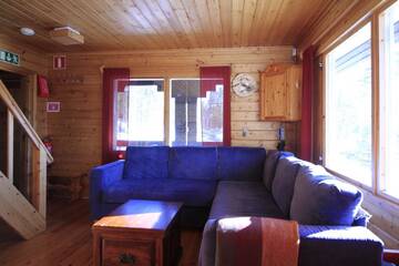 Фото номера Дом с 2 спальнями Дома для отпуска Hillside Cottage г. Ивало 7