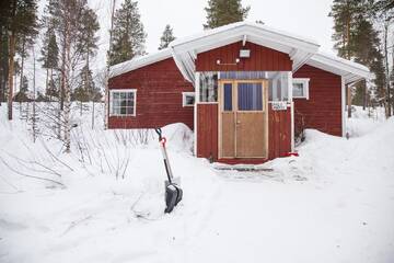 Фото номера Шале с 3 спальнями Шале Hideaway Cottage г. Ивало 18