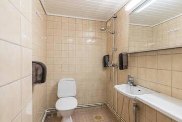 Фото номера Двухместный номер с 2 отдельными кроватями Отель Kultahippu Hotel &amp; Apartments г. Ивало 8