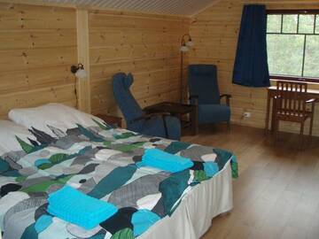 Фото номера Семейный номер (для 2 взрослых и 2 детей) Гостевой дом Guesthouse Husky г. Ивало 2