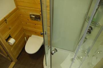 Фото номера Двухместный номер с 2 отдельными кроватями Гостевой дом Guesthouse Husky г. Ивало 6