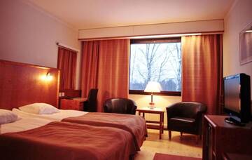 Фото номера Стандартный двухместный номер с 2 отдельными кроватями Отель Hotel Ivalo г. Ивало 5