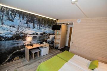 Фото номера Двухместный номер «Премиум» с 2 отдельными кроватями Отель Hotel Ivalo г. Ивало 6