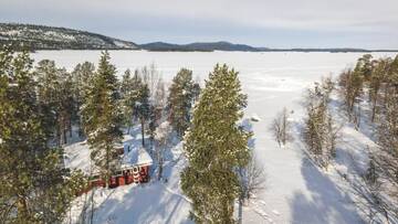 Фотографии Курортные отели Ukonjärven Holiday Village г. Ивало (Финляндия) №1 Фото Курортные отели Ukonjärven Holiday Village г. Ивало 1