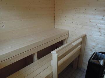 Фото номера Коттедж с 3 спальнями Курортные отели Näverniemi Holiday Center г. Ивало 7