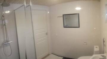 Фото номера Коттедж с 3 спальнями Курортные отели Näverniemi Holiday Center г. Ивало 8